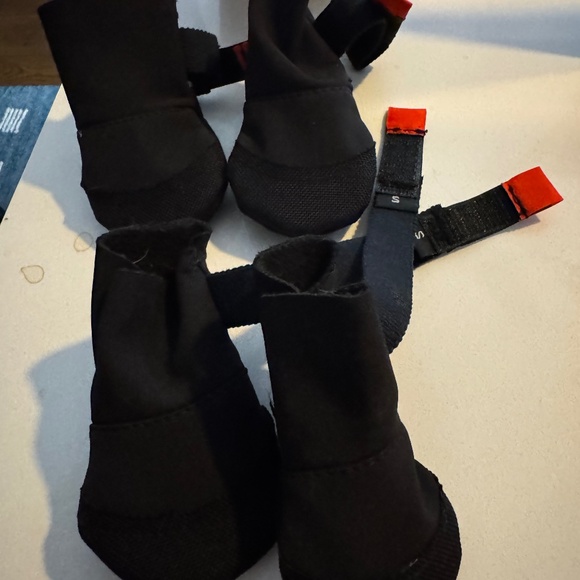 Saltsox Weatherproof Winter Dog Booties Sz. S (Set of 4; Made in USA) - Picture 2 of 6